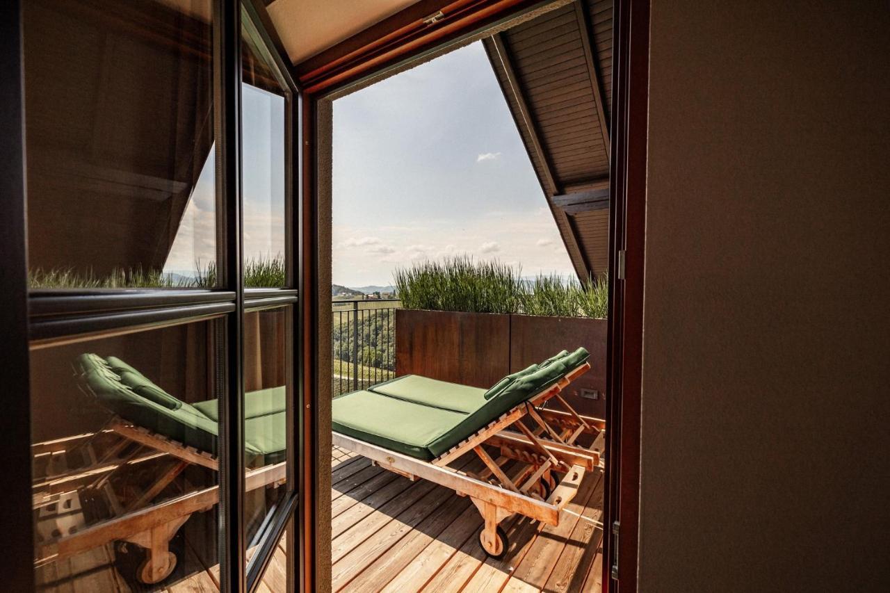 Weinhotel Maitz Wolfgang Ratsch an der Weinstraße Kültér fotó