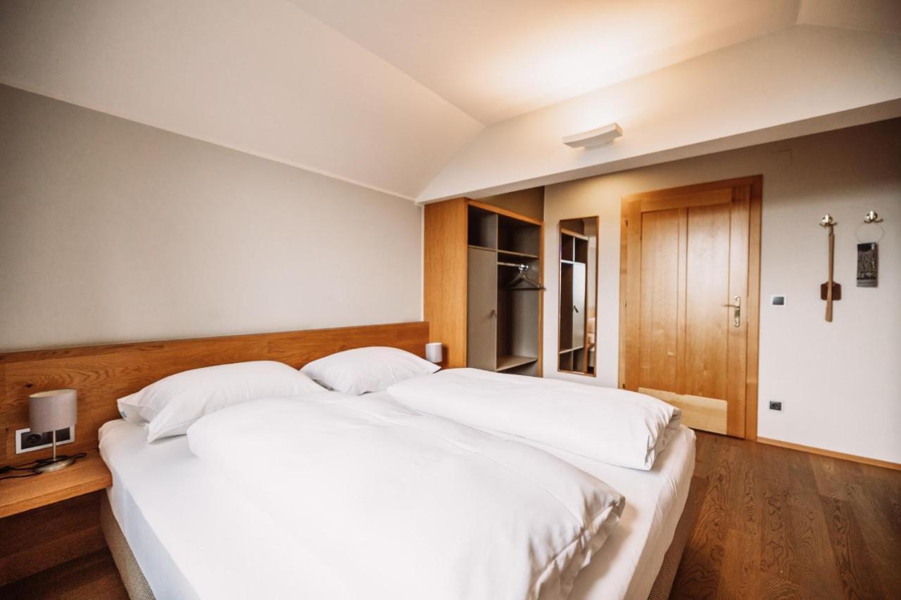 Weinhotel Maitz Wolfgang Ratsch an der Weinstraße Kültér fotó